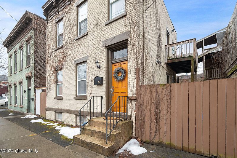 3rd image of 47 Adams Street