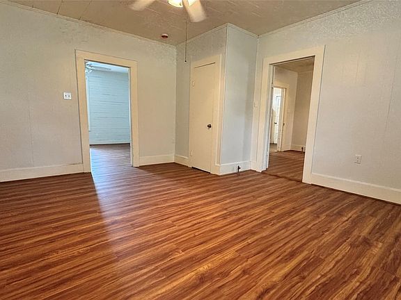 3rd image of 9149 Johns St
