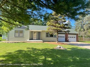 1253 E State Rd, Lansing, MI 48906