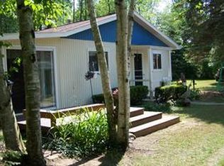 4244 Lakeshore Rd, Deckerville, MI 48427