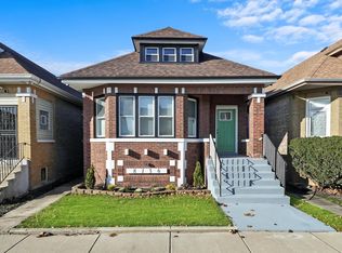 8136 S Winchester Ave, Chicago, IL 60620