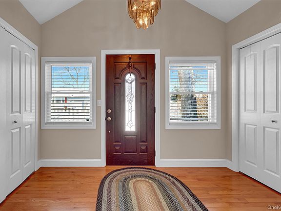 4th image of 522 Browns Road