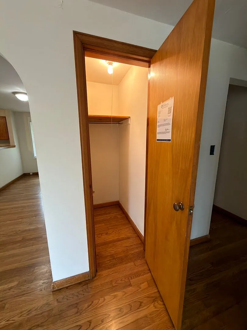 703 N Washington St — Photo 3