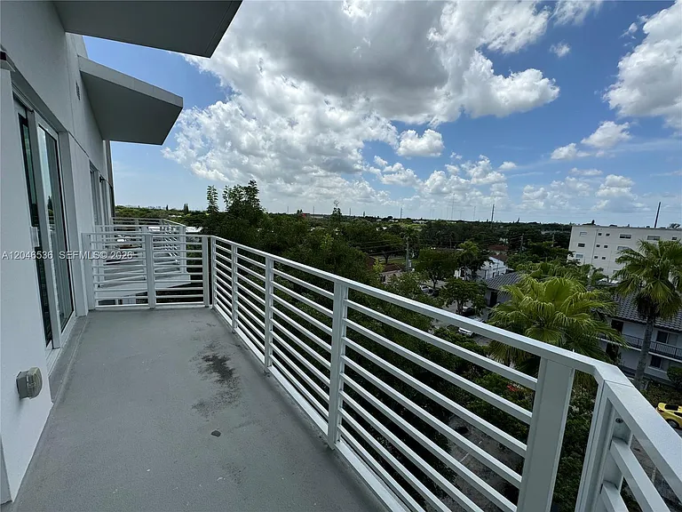1938 Jackson St #503 — Photo 14