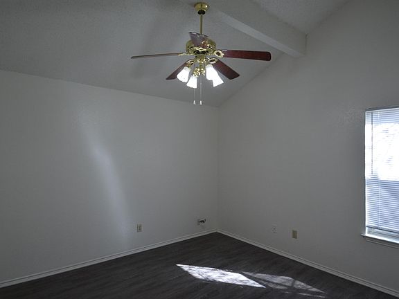 4th image of 7009 Laurelhill Ct N