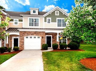 5629 Tipperlinn Way, Charlotte, NC 28278