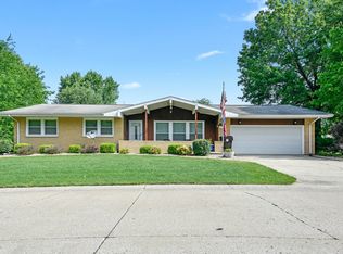 599 Pinecrest Pl, Rantoul, IL 61866