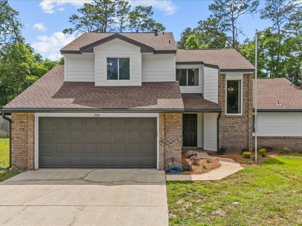 208 Bayberry Dr, Niceville, FL 32578