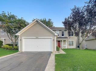 21825 W Knollwood Dr, Plainfield, IL 60544