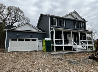 210 Gervais St, Coventry, RI 02816