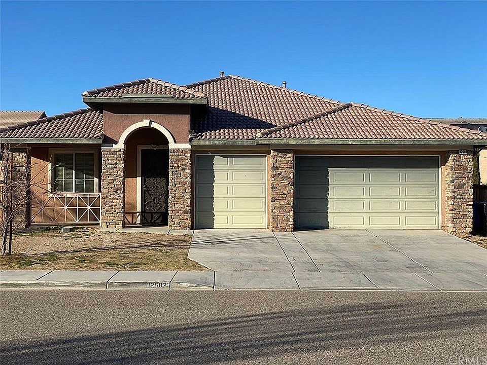 2nd image of 12582 Madrona St