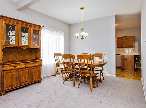 5th image of 2941 Hillsboro Ln