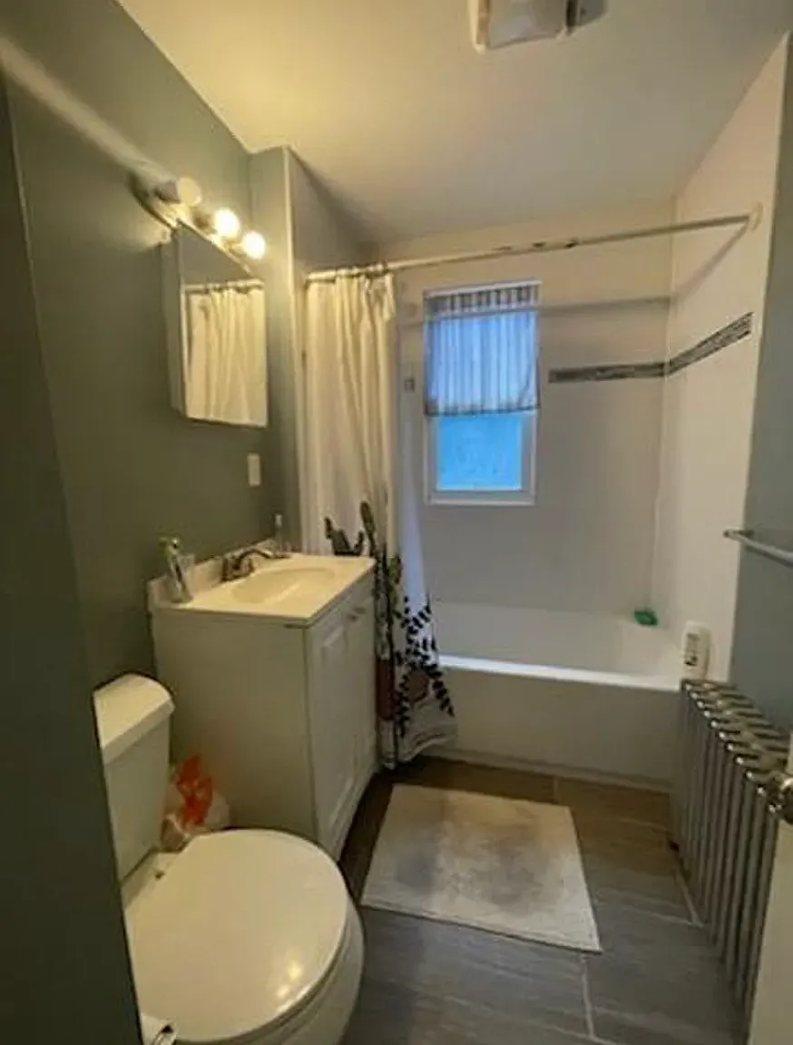 6 bed, 9999 sqft, $8,100 — Photo 4