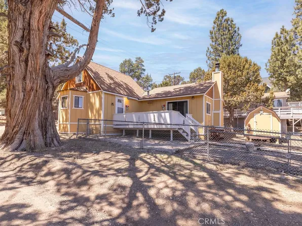 2779 Cedar Ln, Big Bear City, CA 92314
