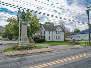 17 Monument St, Deposit, NY 13754