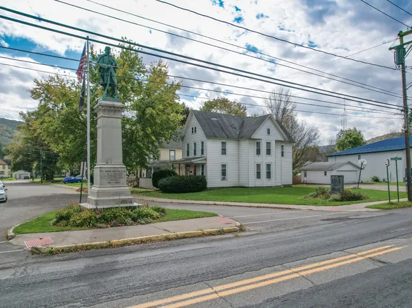 17 Monument St, Deposit, NY 13754