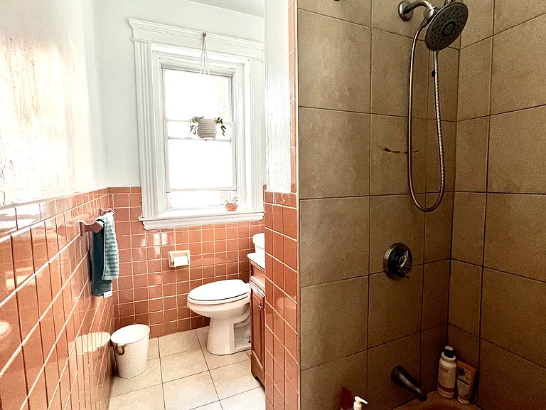 144 Coolidge St #3 — Photo 7