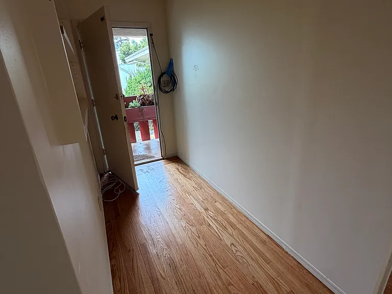 1715 Spruce St #10 — Photo 10