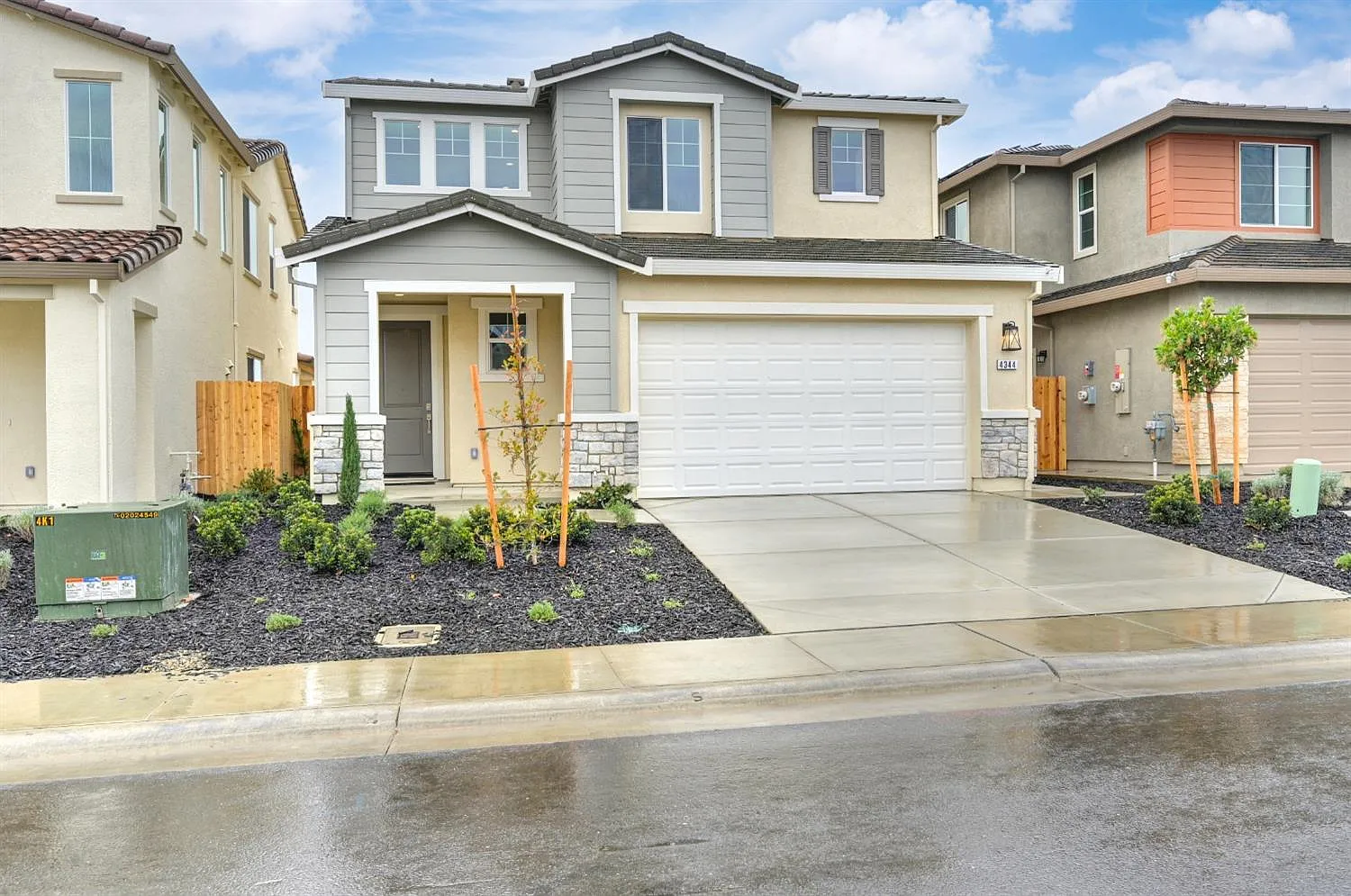 4344 Canyon Coral Way photo 1