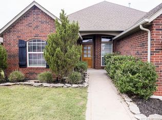 18609 E 49th Pl S, Tulsa, OK 74134