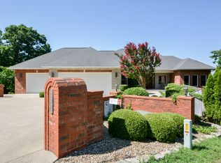 330 Canyon Pkwy, Branson, MO 65616