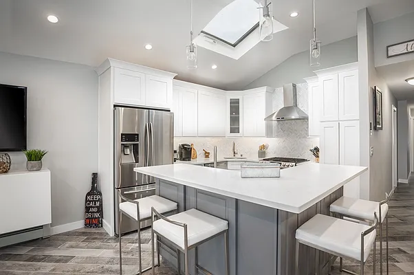 Sold by Century 21 Amiable Realty Group II Inc | media 15