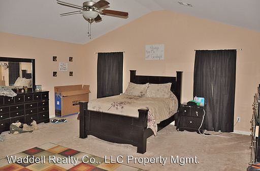 4th image of 2505 Orchard St