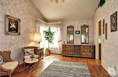 Formal dining room