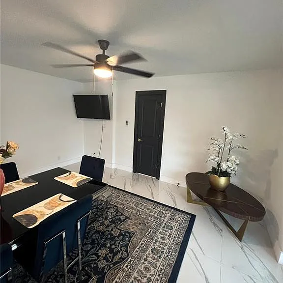 1118 NE Pine Island Ln — Photo 38