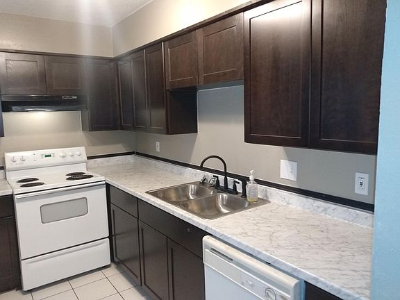 2nd image of 7245 Chasewood Dr
