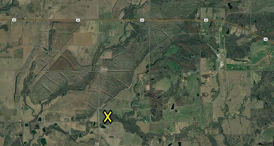 2nd image of 425739 E 237th Rd