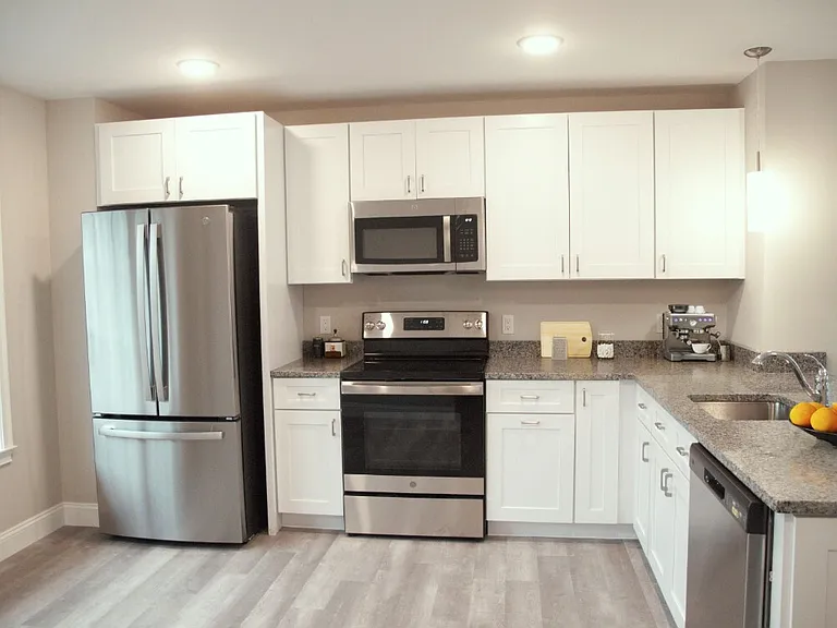 101F House St #80 — Photo 14