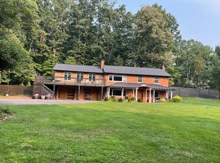 9369 Campbell Rd, Vienna, VA 22182