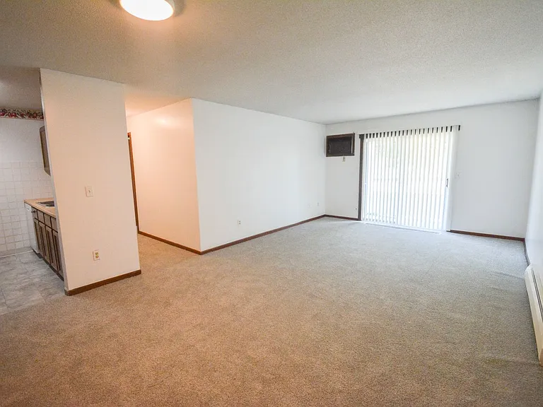 2312 Valleyhigh Dr NW #F105 — Photo 2