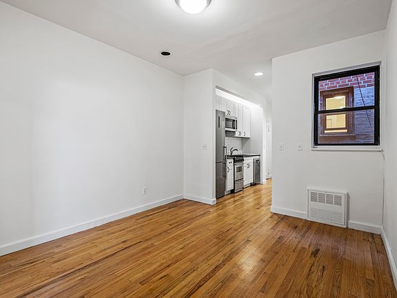 5th image of 172 E 82nd St #5D