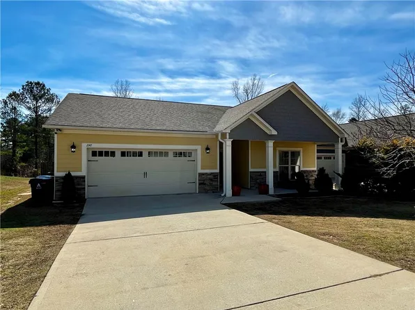2147 Autumn Ridge Way, Waverly, AL 36879