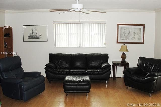 1st image of 515 S Crescent Dr APT 111