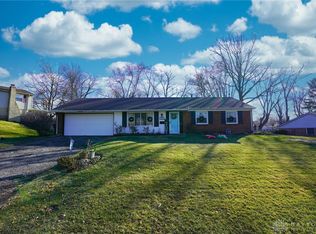 160 Boyce Rd, Centerville, OH 45458