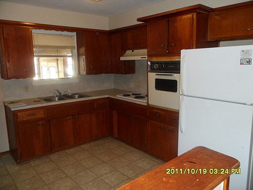 4th image of 4905 NW Pollard Ave