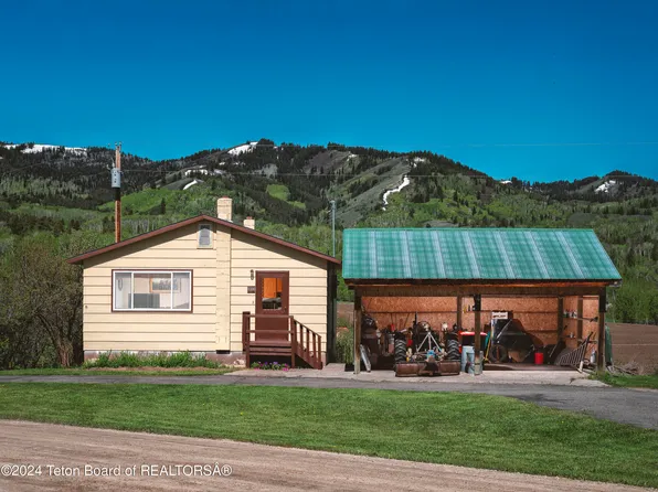 9306 S Highway 31, Victor, ID 83455