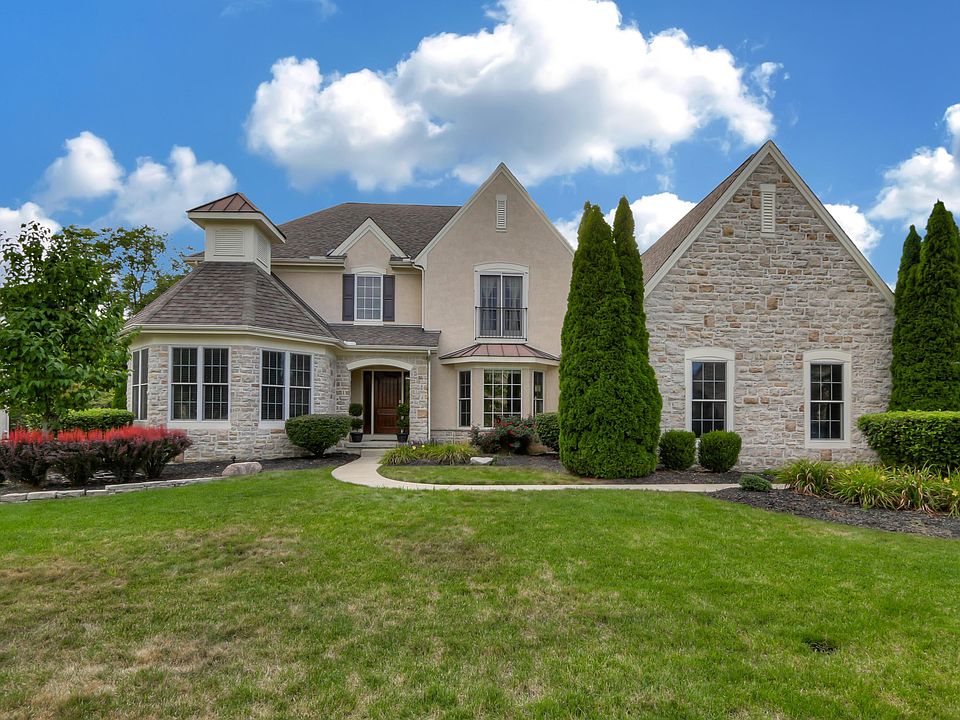 1st image of 9824 Macdonald Dr