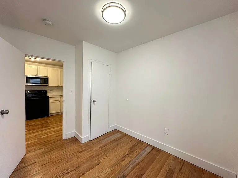 77-79 Bergen Ave #1 — Photo 6