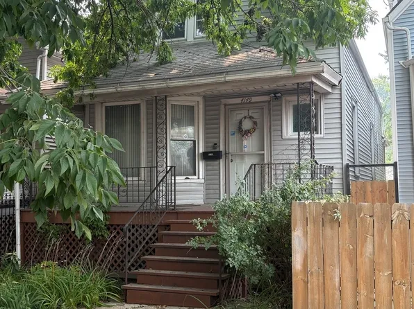 4149 W Fullerton Ave, Chicago, IL 60639