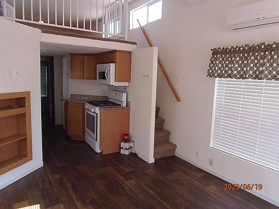 3rd image of 3330 Auburn Boulevard #9