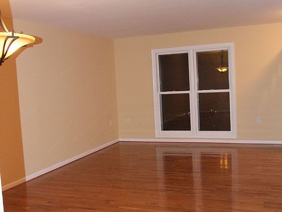 3rd image of 5718 Heritage Crossing Ct