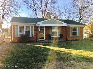 8020 Woodbury Dr, Louisville, KY