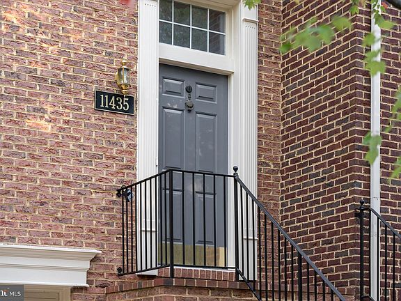 3rd image of 11435 Hollowstone Dr