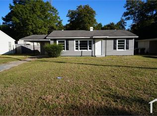 140 Francis St, Warner Robins, GA 31093