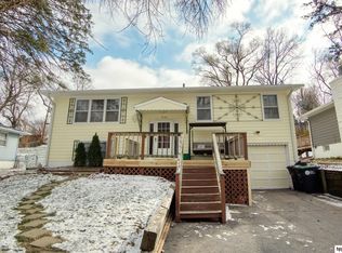 7175 N 39th St, Omaha, NE 68112