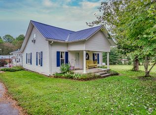 8219 Fairview Rd, Cookeville, TN 38501